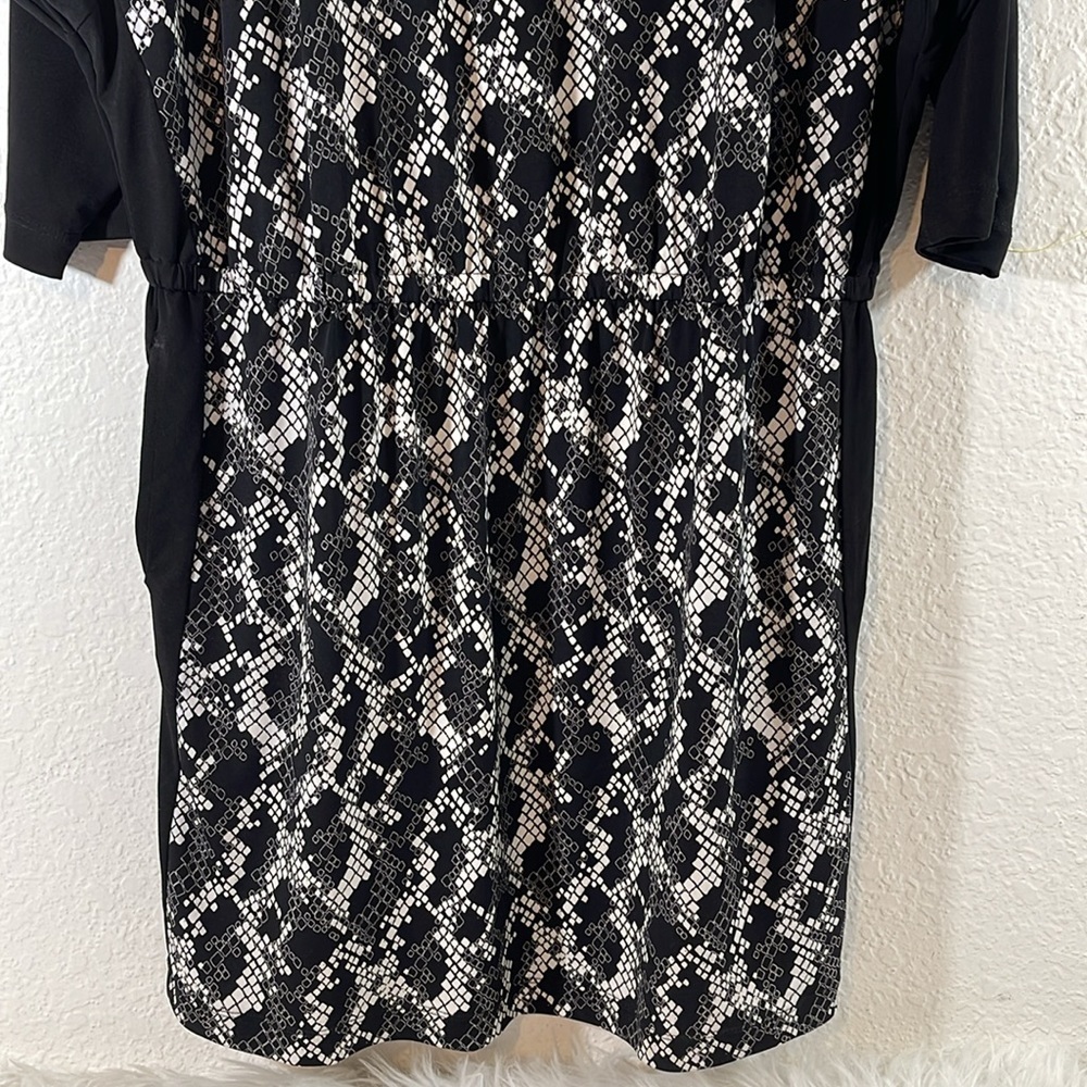 BANANA REPUBLIC BLACK & WHITE DRESS 3/4 SLEEVES SIDE POCKETS SIZE MEDIUM - Picture 3 of 9